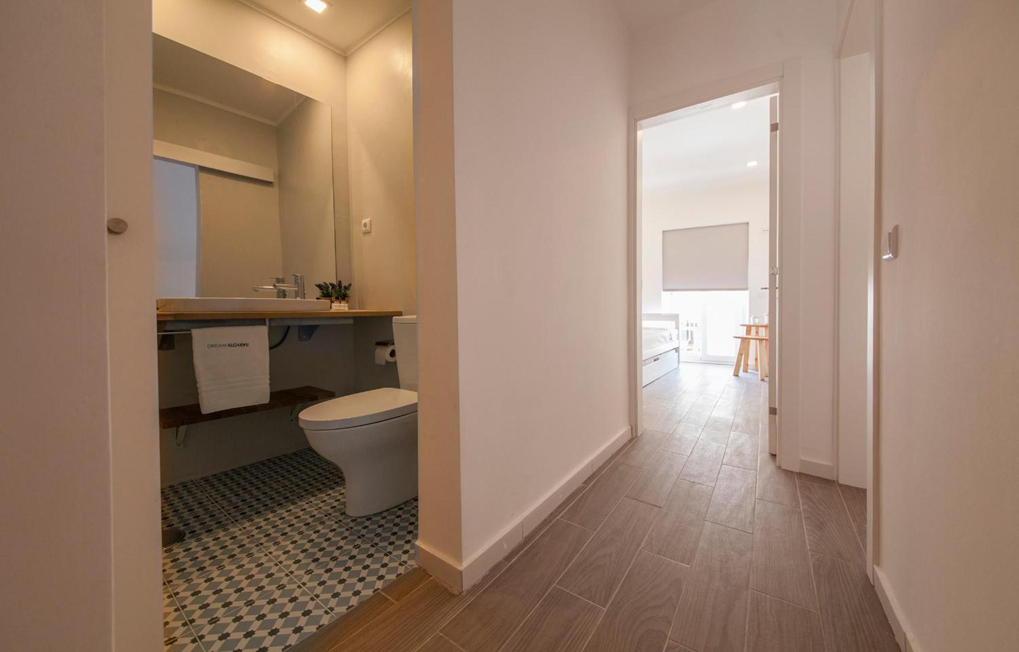 B38 - Tamar & Patio Apartment Lagos Luaran gambar